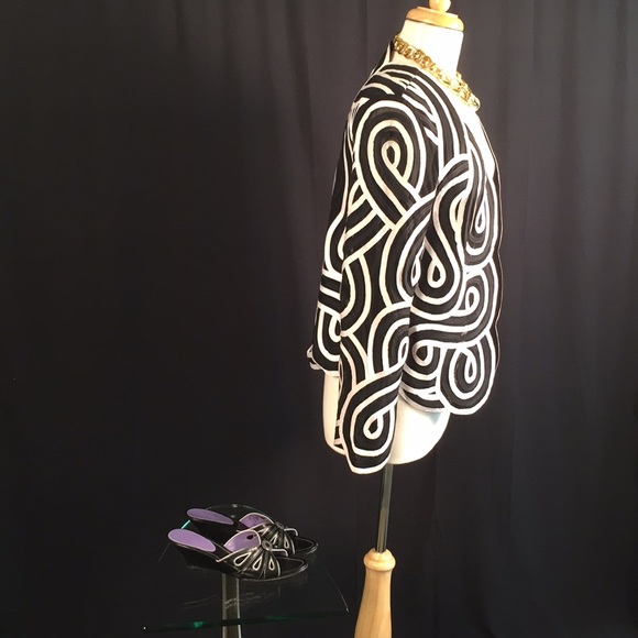 Women’s Jacket by Ika Black and White Size 8 - Picture 3 of 10